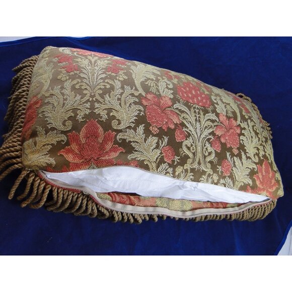 Walter E. Smithe Drexel Heritage Custom Made Throw Pillows & Bolster - Picture 7 of 7